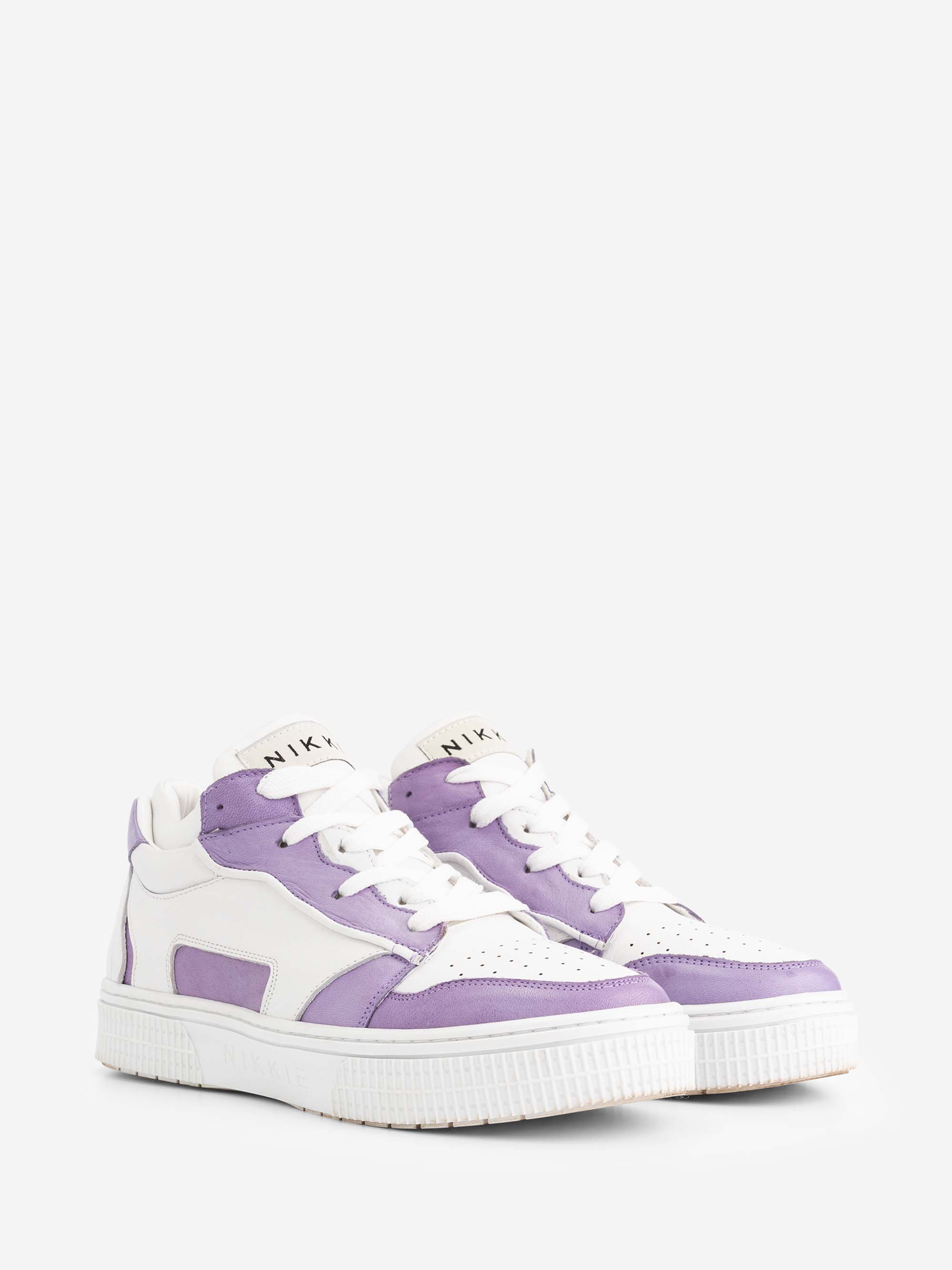 Blythe Sneaker