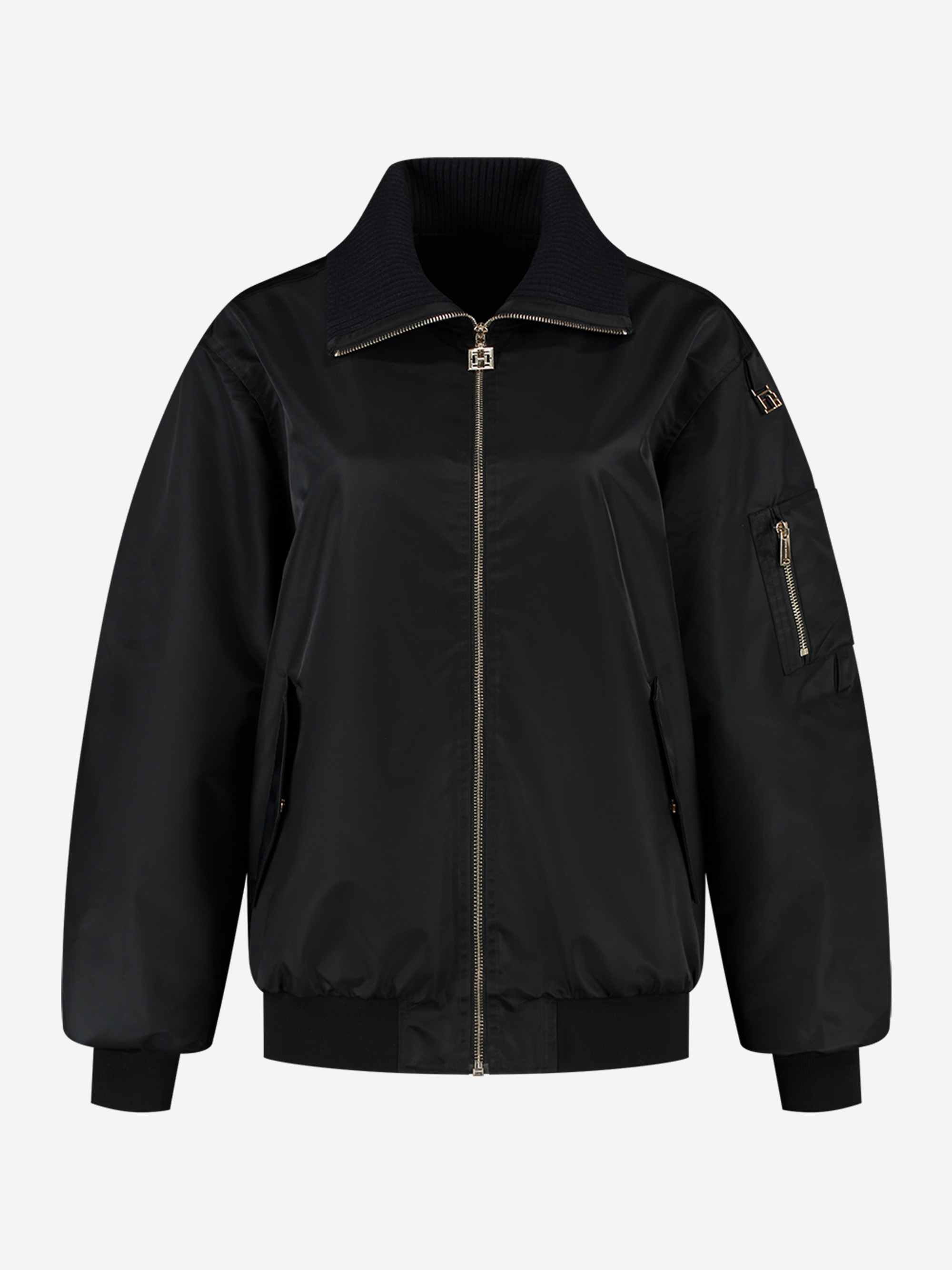 Loose-fitting bomber jacket with a large collar