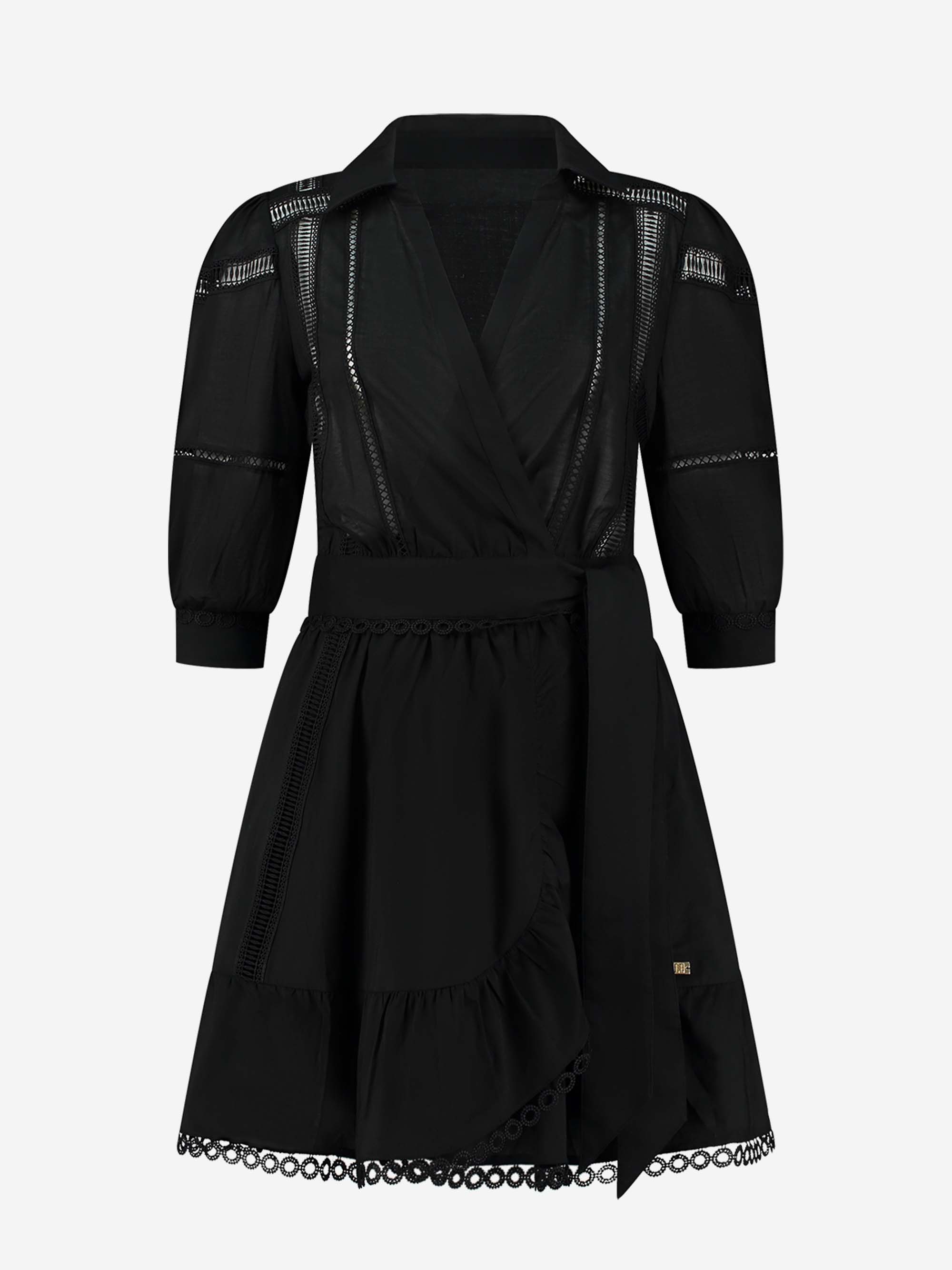 Wikkeljurk met cut-out details 