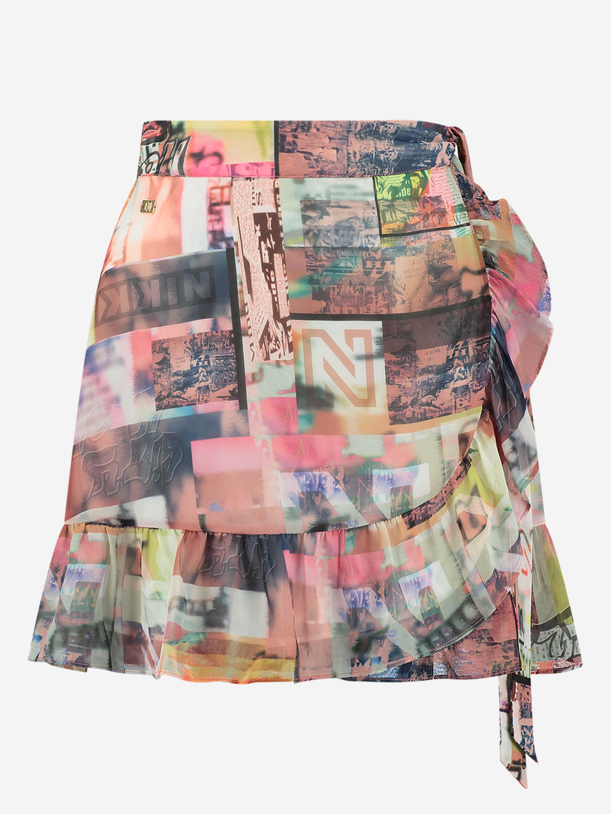 Wrap skirt with print