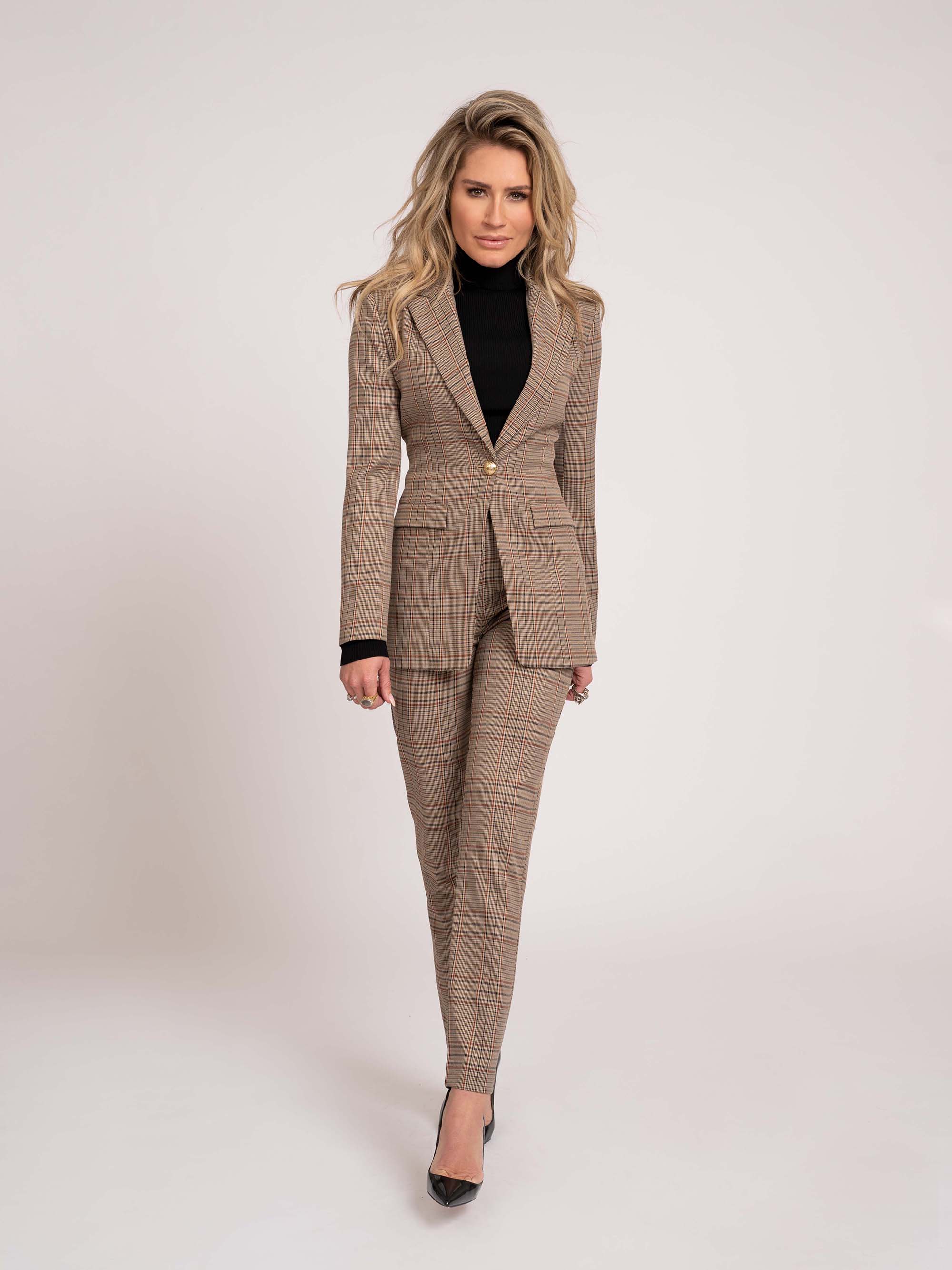 Nataly Blazer