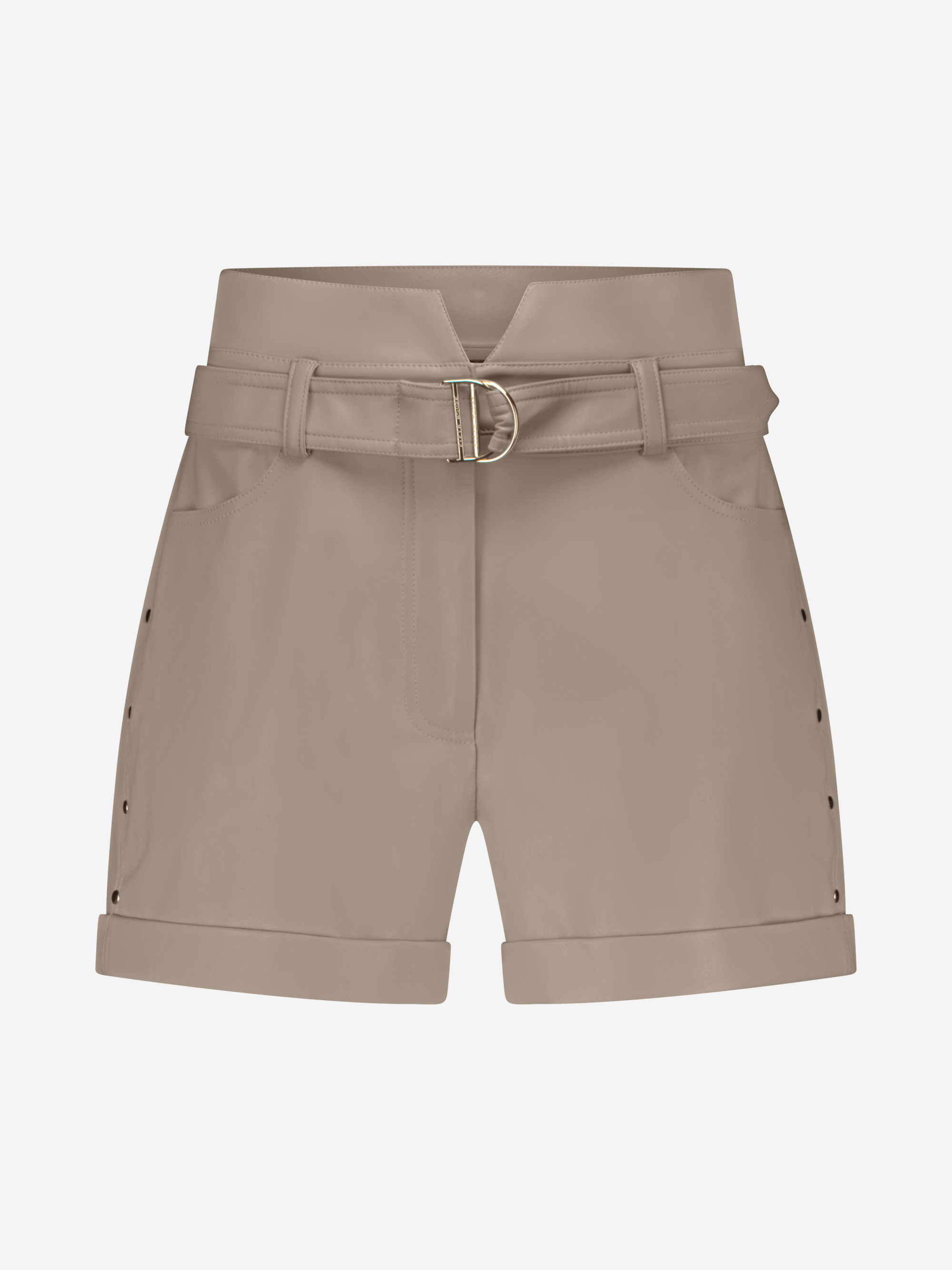 Shorts van imitatieleer met een riem en studs