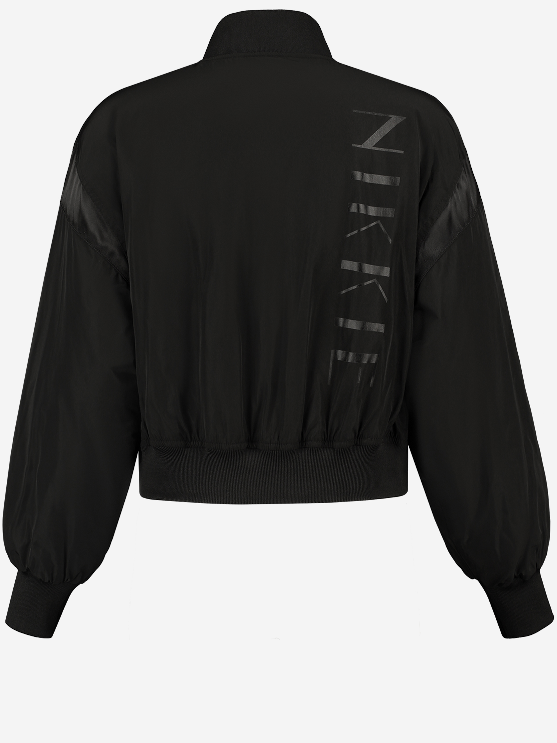 Leonie Bomber