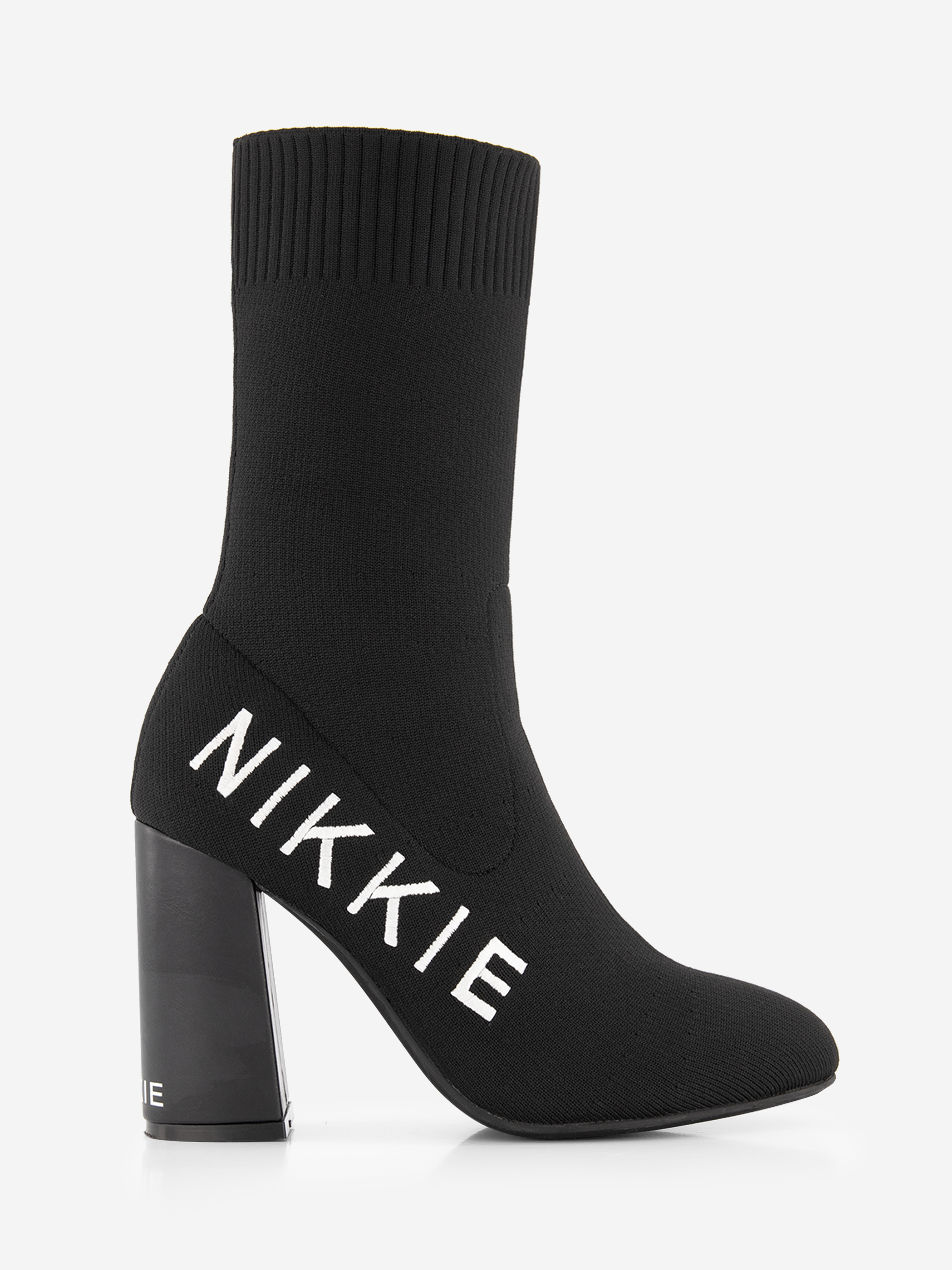 Minou Heels