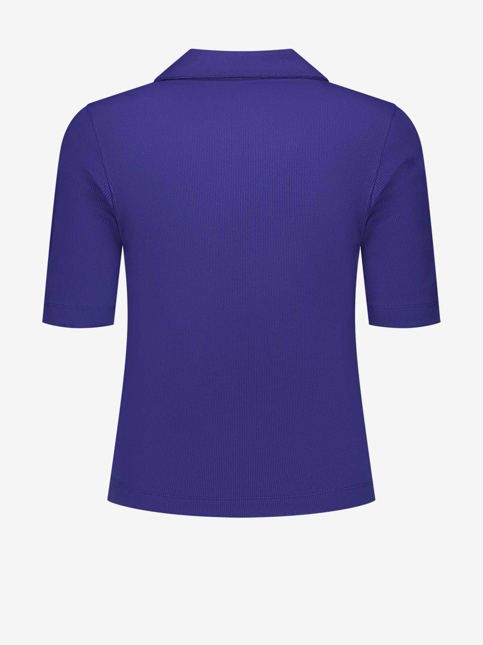 Ribbed T-shirt with buttons