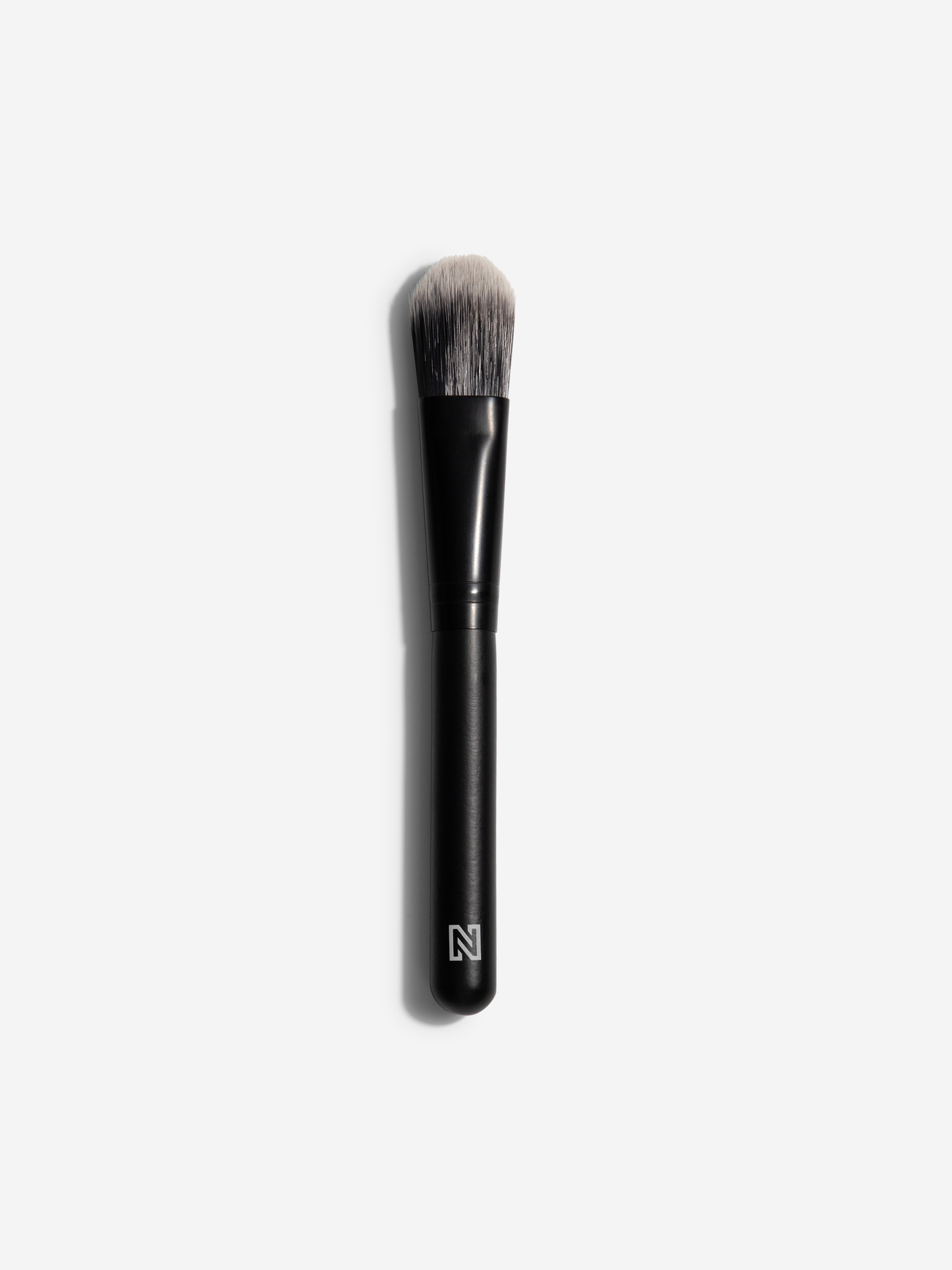 FOUNDATION BRUSH