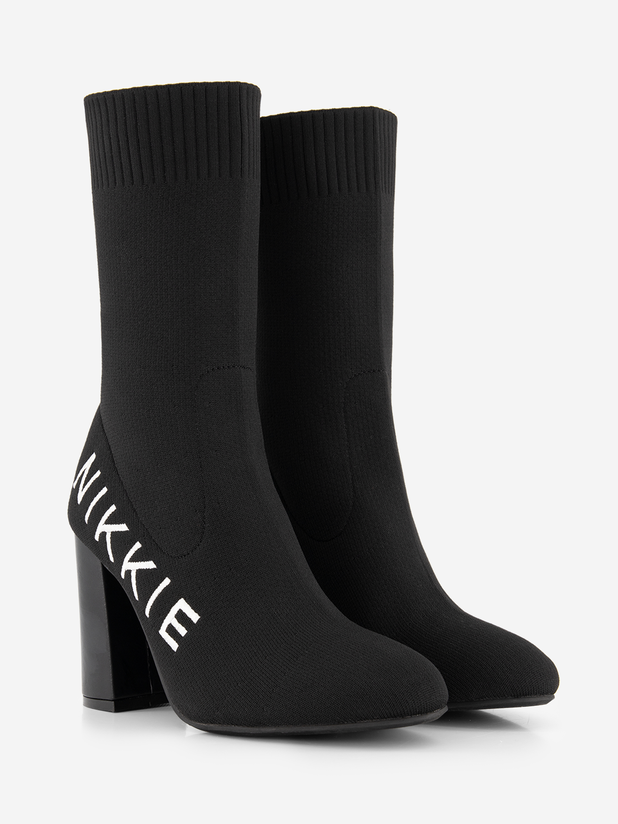 Minou Heels