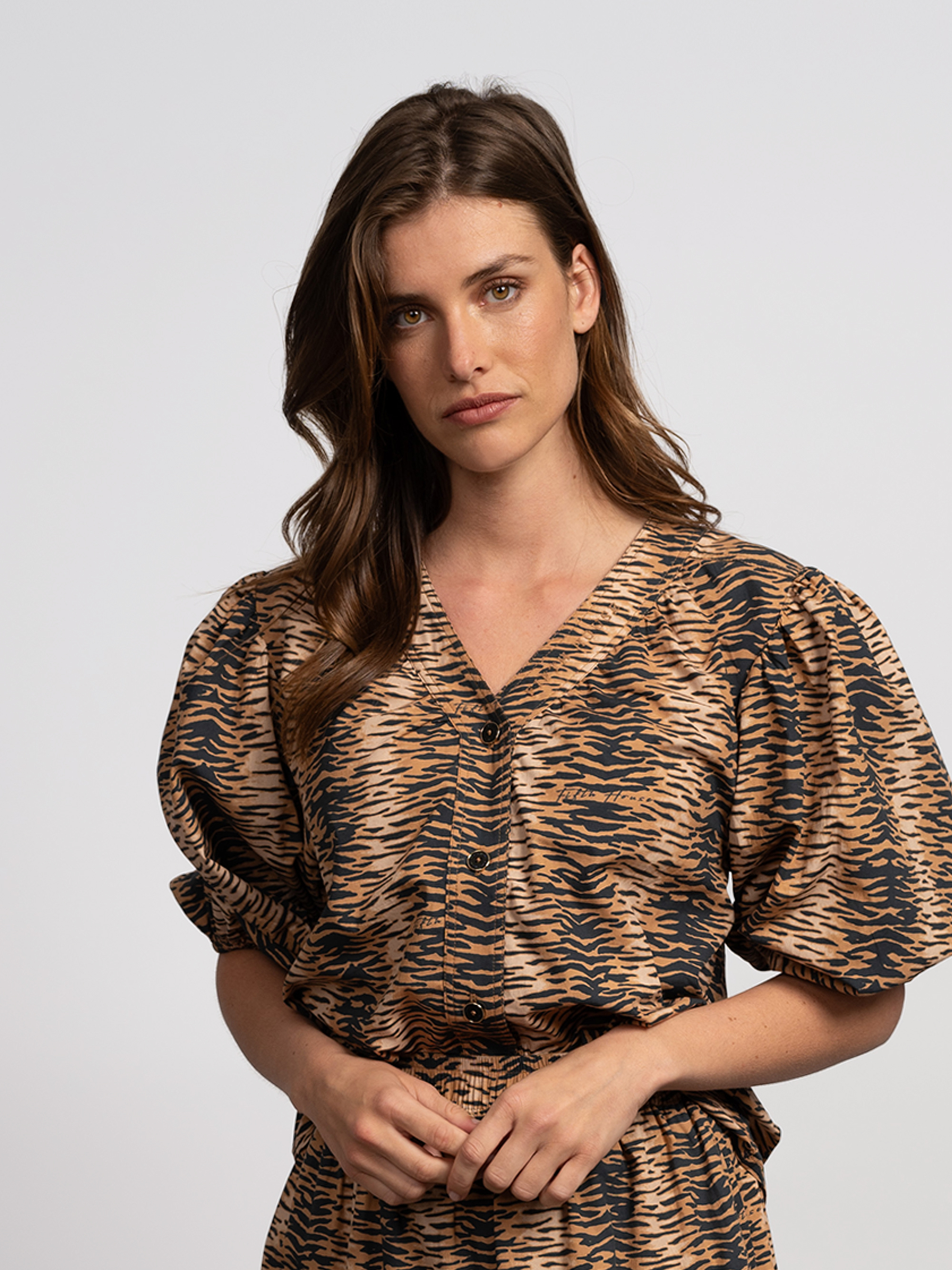 Tijgerprint blouse met ballonmouwen