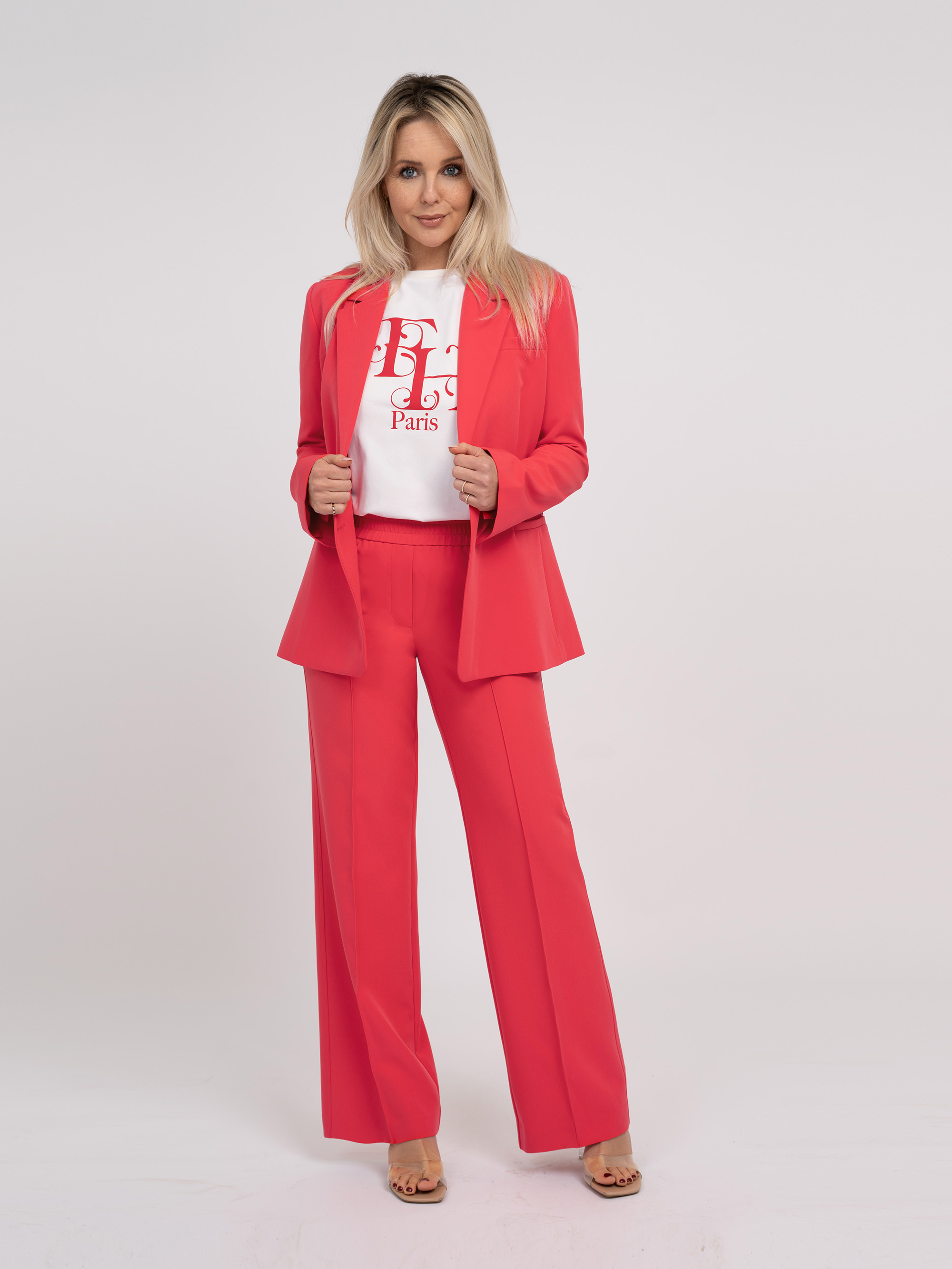 Avril Blazer