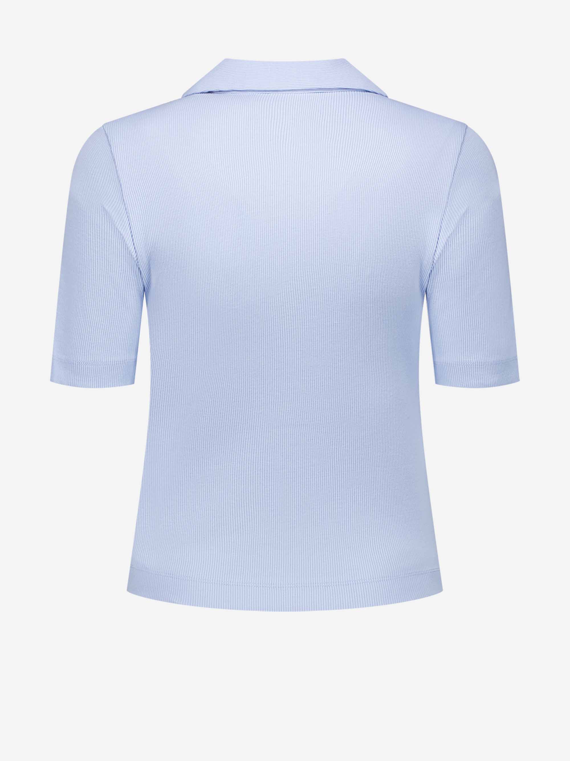 Ribbed T-shirt with buttons