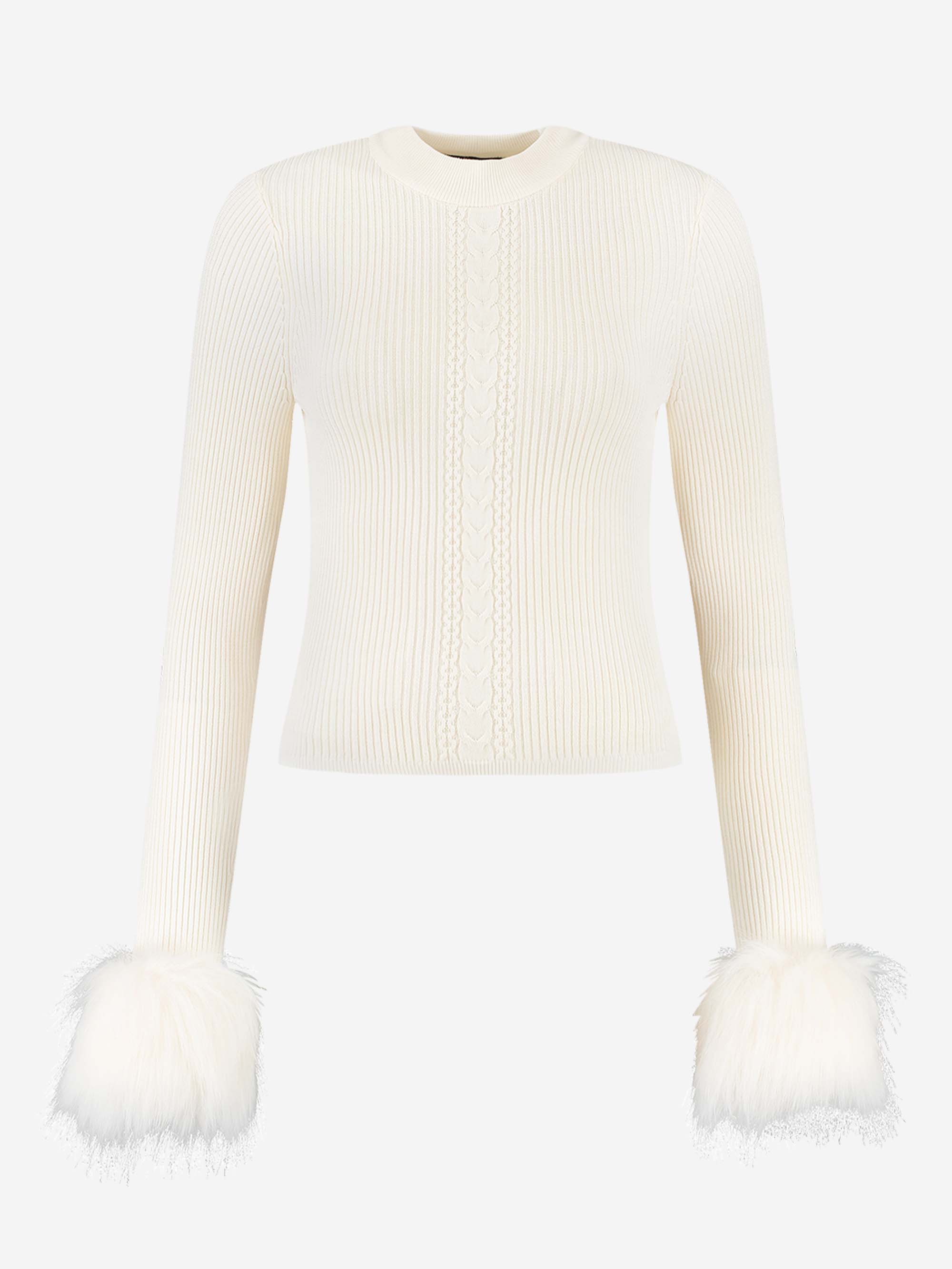 Fitted top with faux fur cuffs