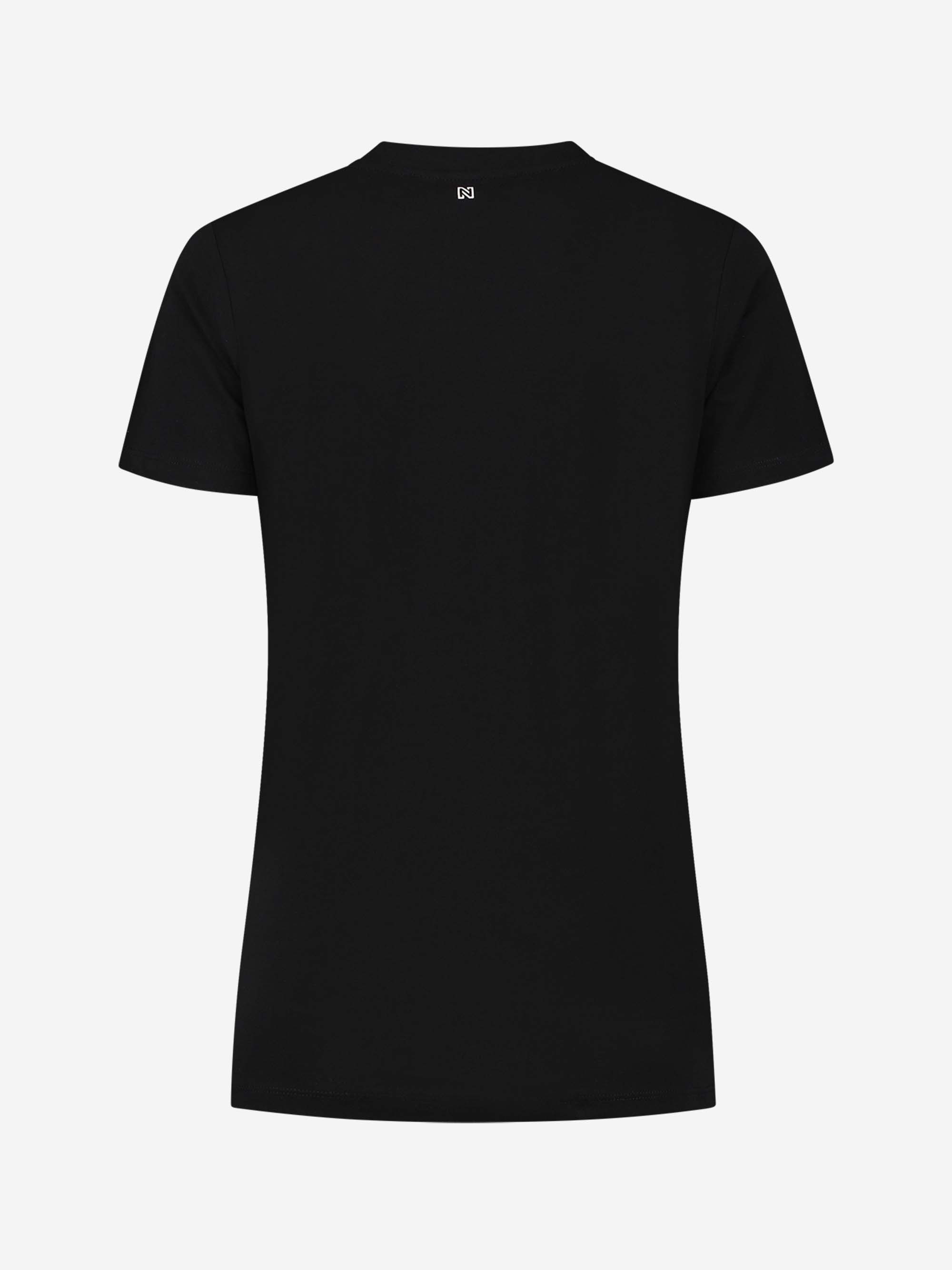 NIKKIE Text T-Shirt