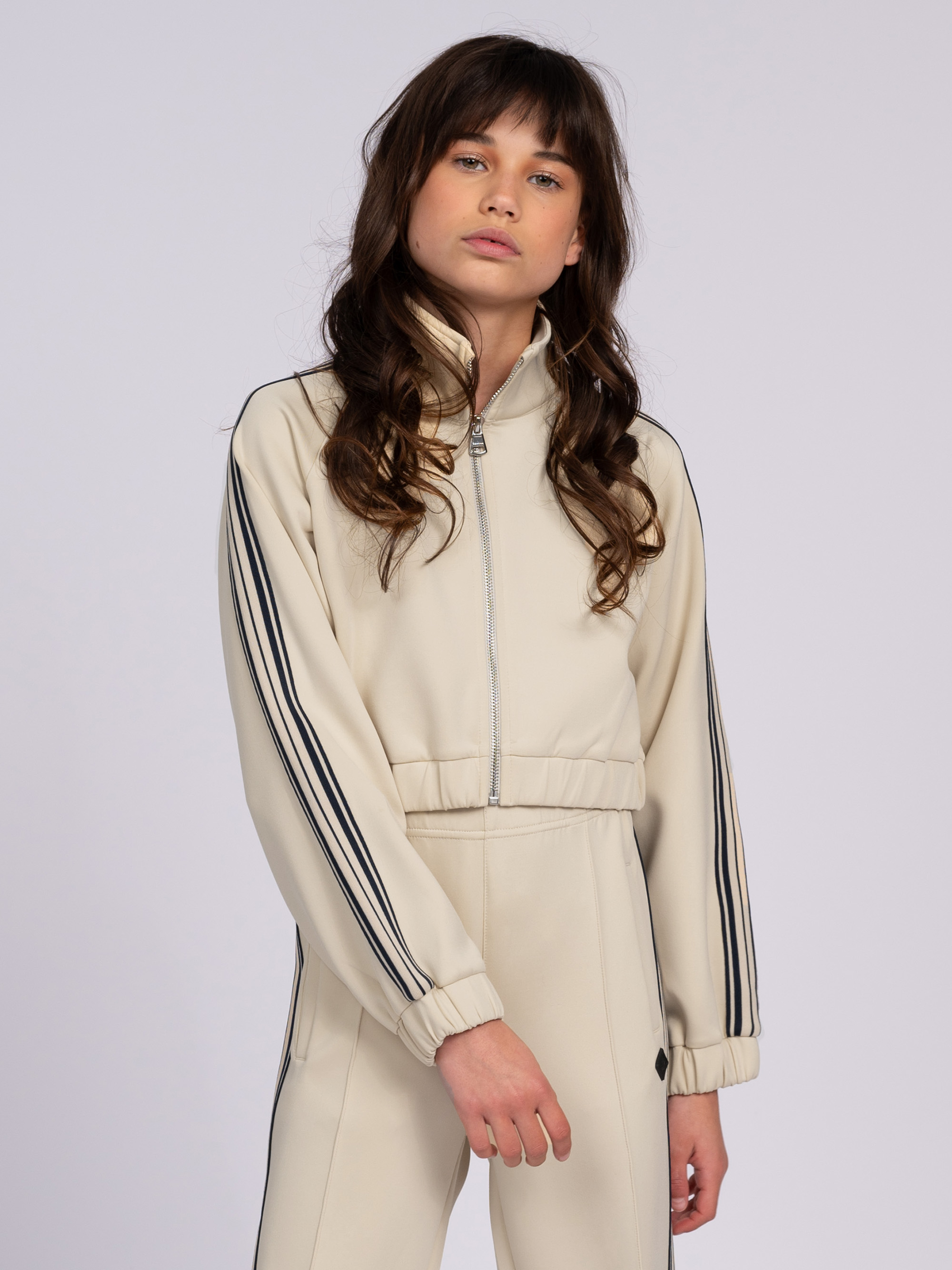 Short cardigan with stripes on the side