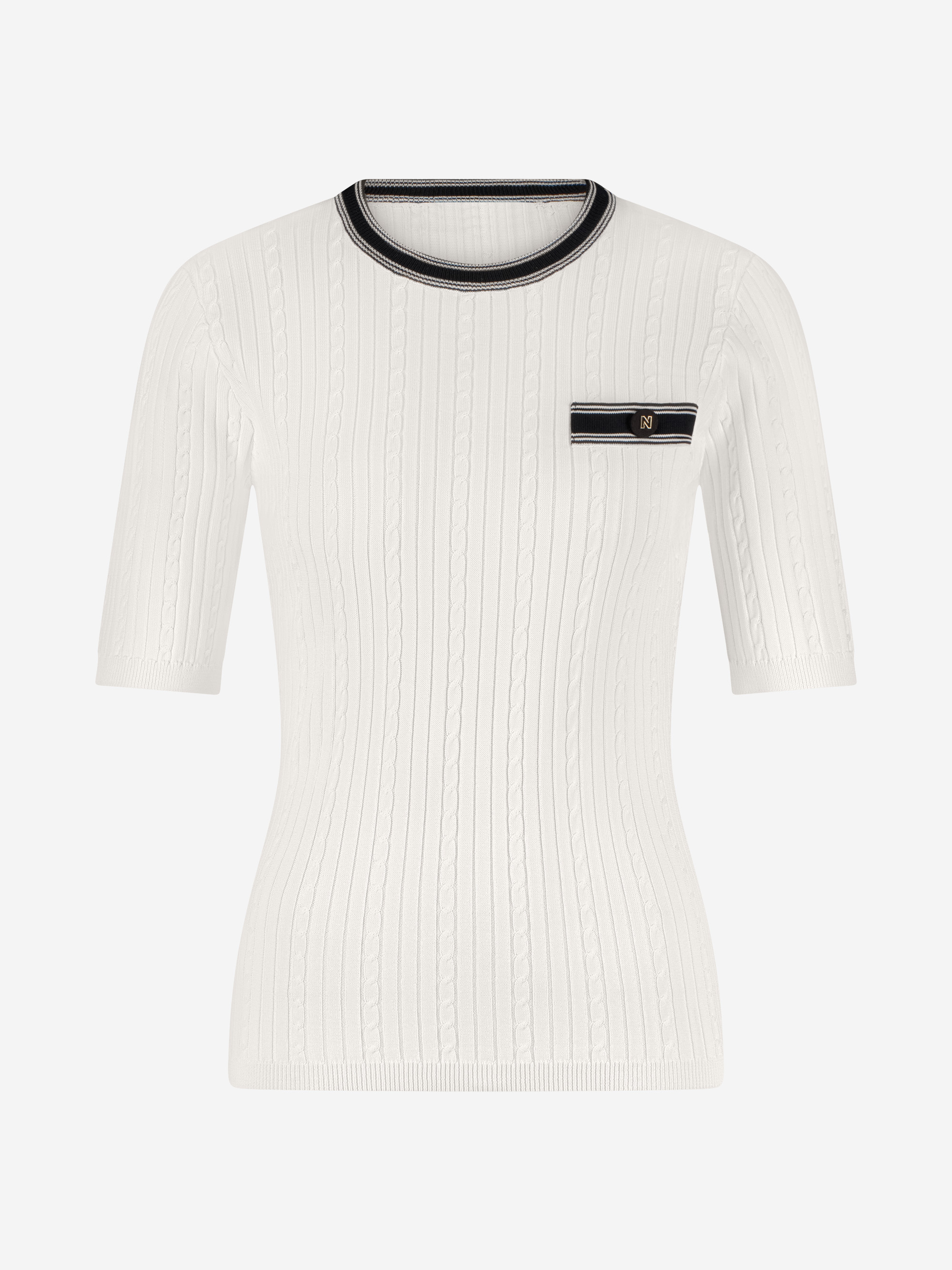 Geribbelde top met gevlochten en gestreepte details