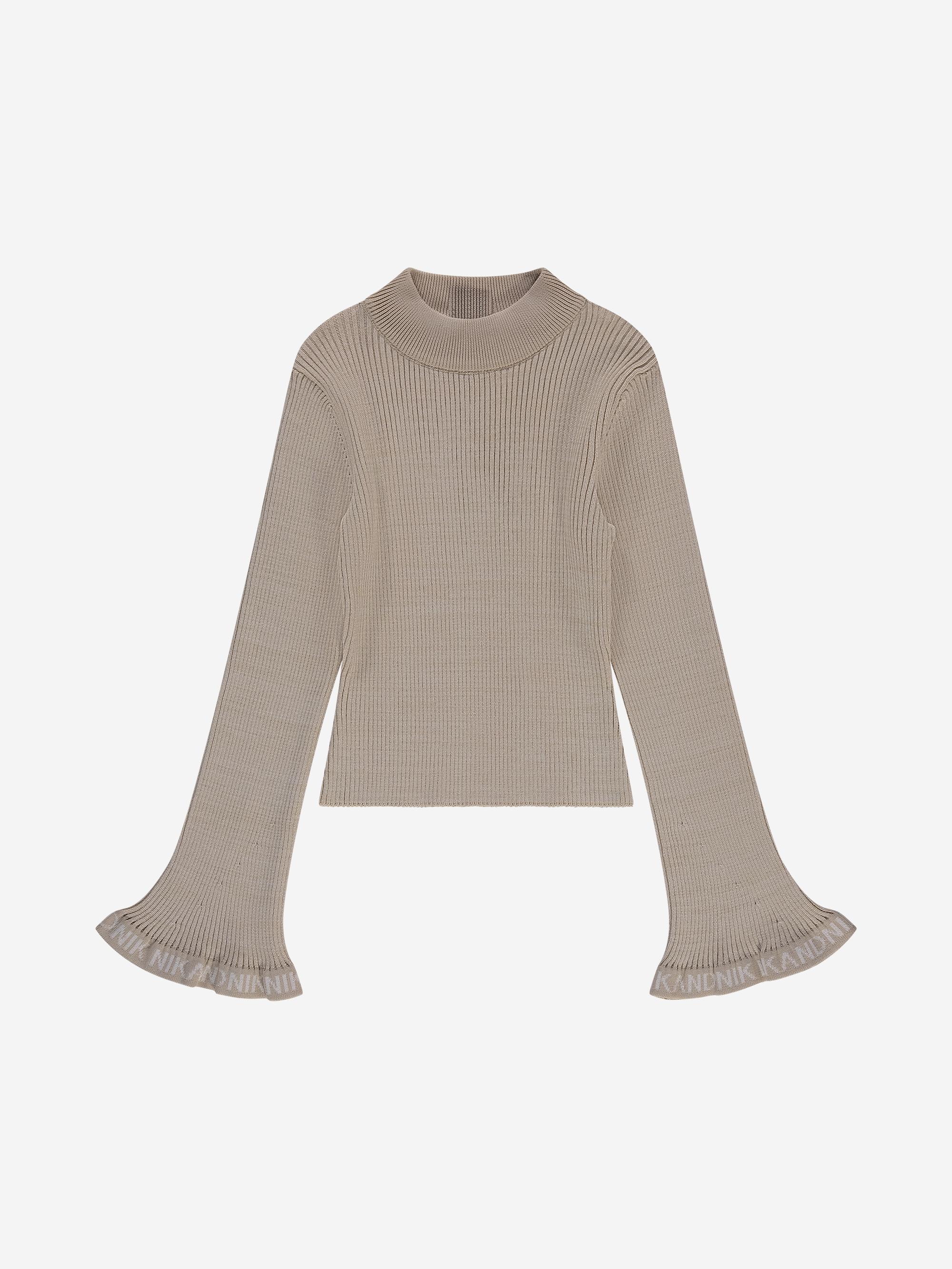 Ribbed sweater with flared sleeves