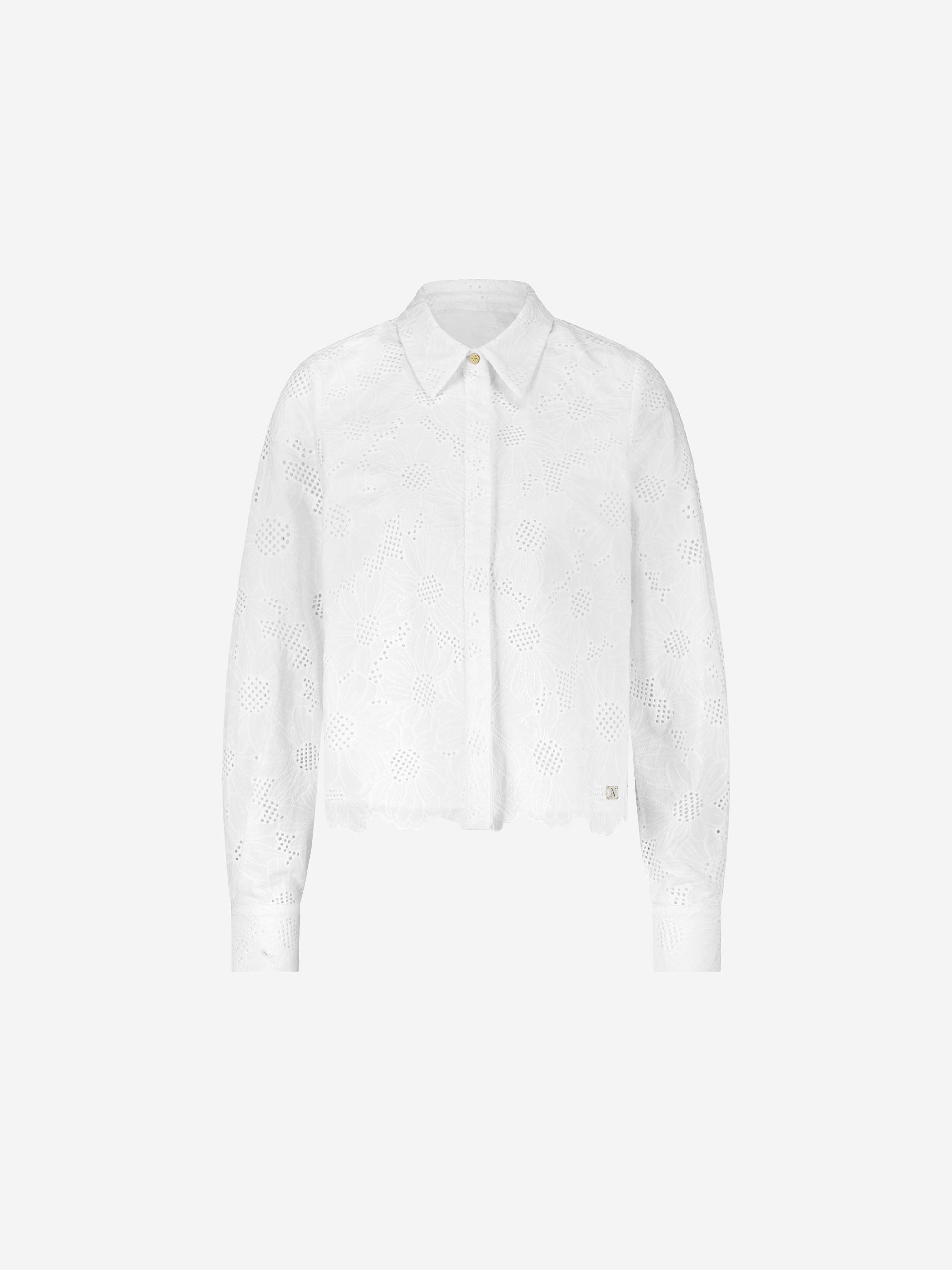 Broderie anglaise blouse 