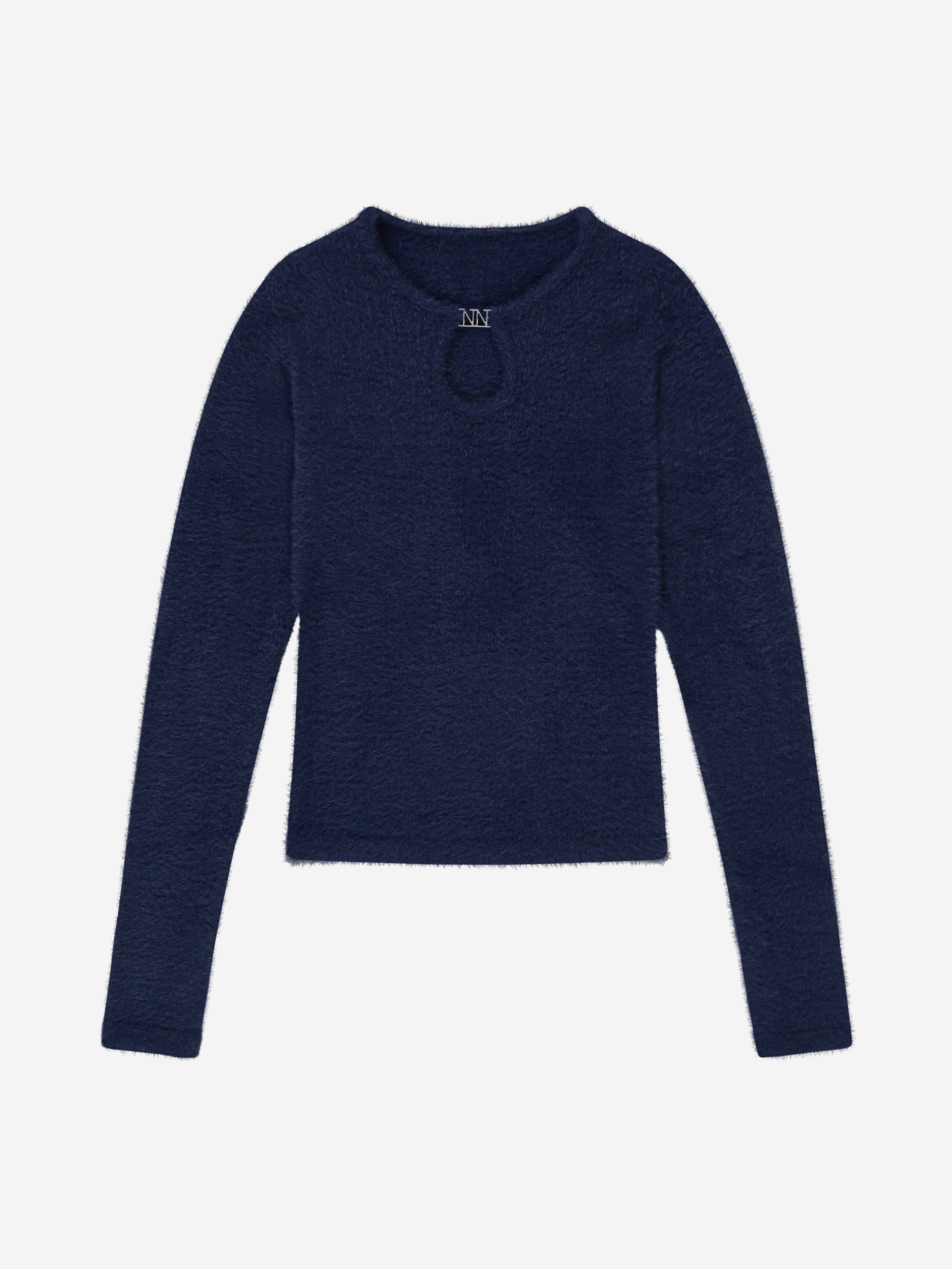 Fluffy sweater with detail at the neck