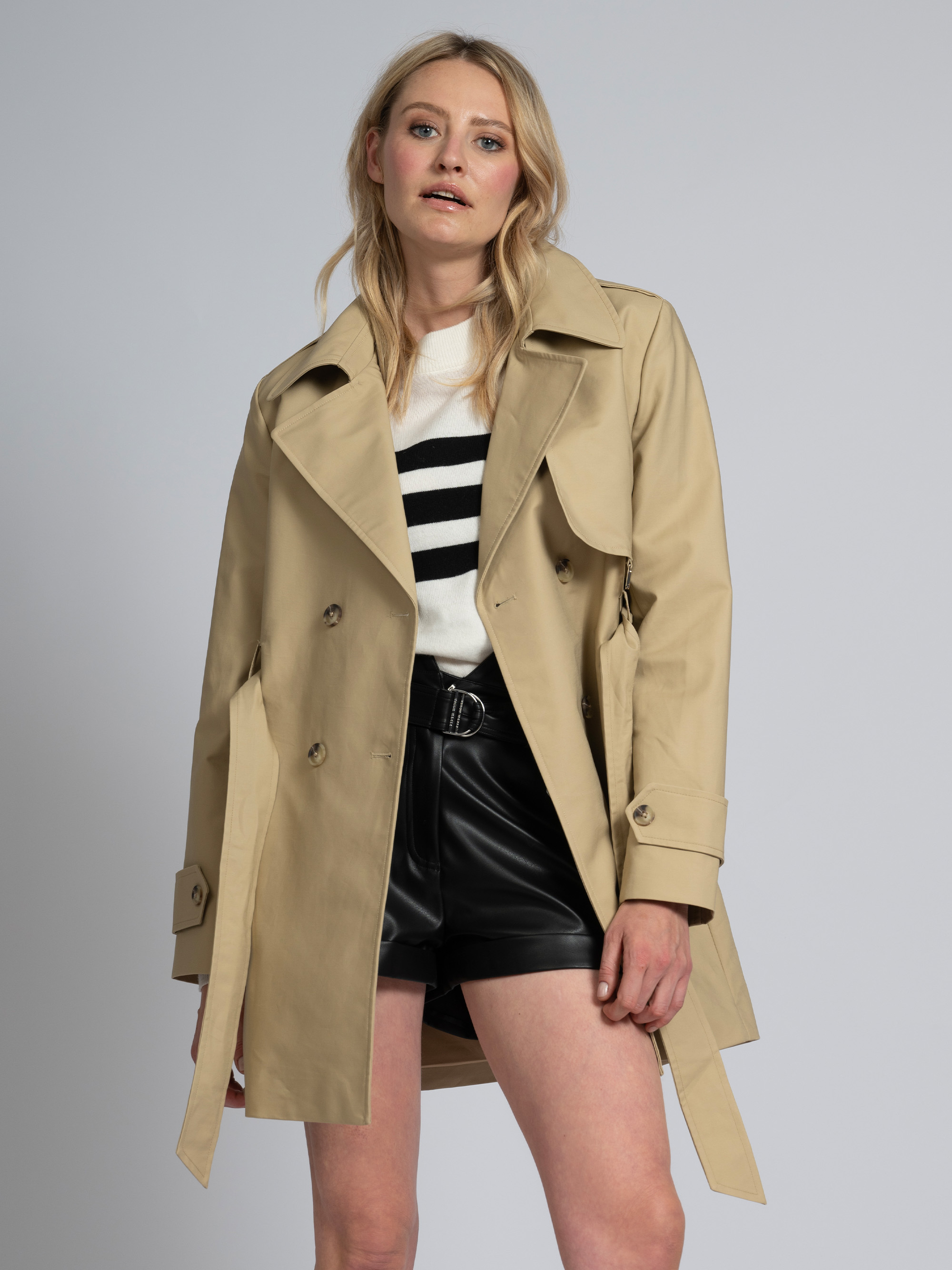 Goldien Trenchcoat Goldien Trenchcoat